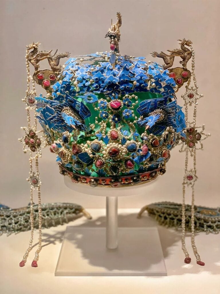 The Three Dragons and Two Phoenixes Coronet The Three Dragons and Two Phoenixes Coronet
